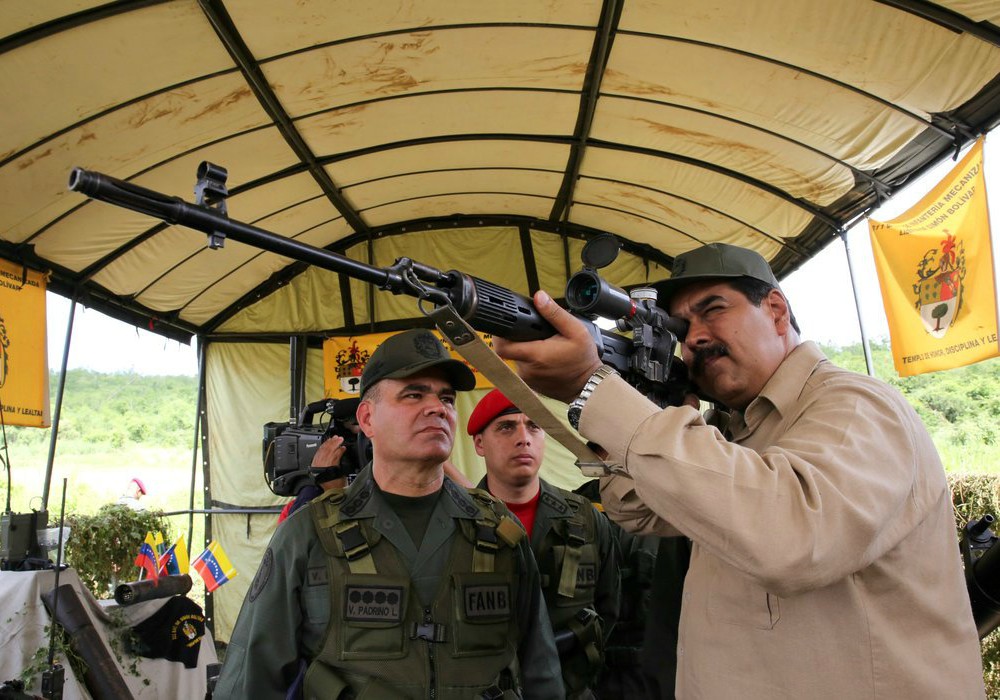 Maduro se opone las nuevas sanciones de UE a funcionarios venezolanos